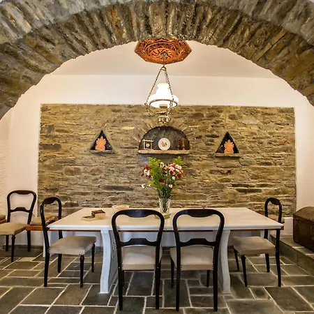 Βίλα Villa Agapi Agapi